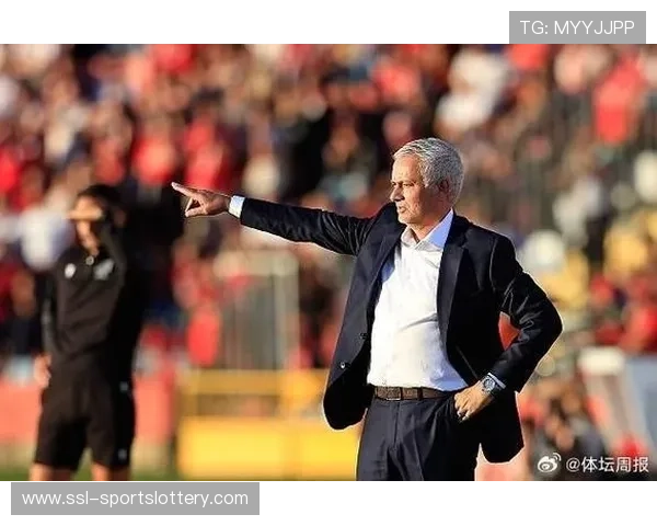 穆里尼奥执教本菲卡首赛季率队闯附加赛，老帅战术哲学再验证