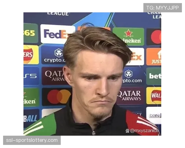 阿森纳确认，厄德高腿筋轻微拉伤，预计缺席两周